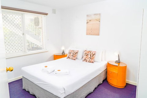 Apartment 22 Burswood - Redcliffe Tourism 1