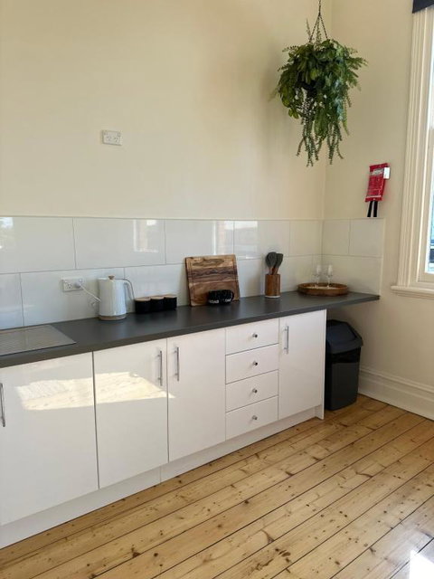 ARK Apartments - Redcliffe Tourism 4