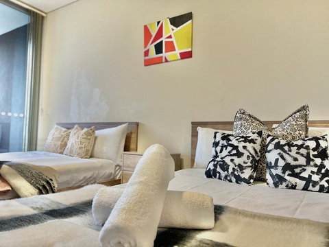 Ashfield 2 Br Apt Bus&Train Shop Parking - Redcliffe Tourism 4