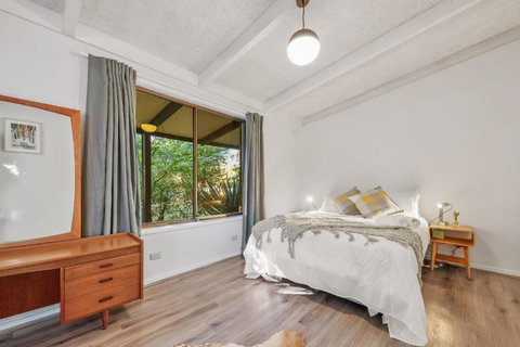 Ashwood Alpine House - Redcliffe Tourism 3