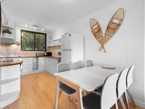 Aspen Court 8 - Redcliffe Tourism 4