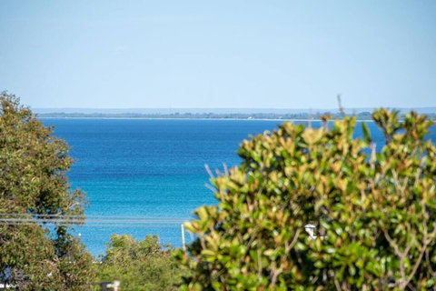 Attunga I Private Properties - Redcliffe Tourism 3