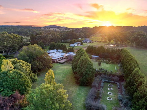 Aylmerton House And Cottage For 14 Southern Highlands - Redcliffe Tourism 0