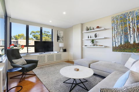 B314S - Waverton Village Heights - Redcliffe Tourism 1