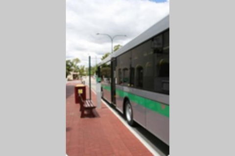 B8 Crawley Apartment 1 BRM & Sleepout Near UWA - Redcliffe Tourism 1