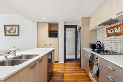 BANN2/5 - Bannister Heritage Hideaway - Redcliffe Tourism 4