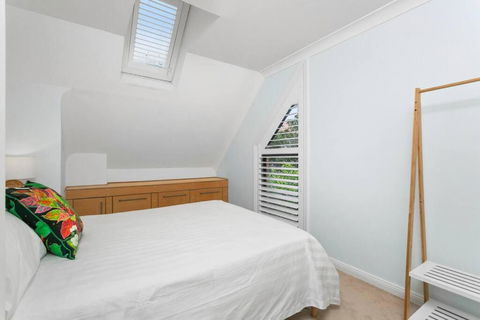 BARIS - Bariston Avenue Cremorne - Redcliffe Tourism 3