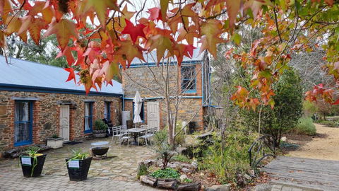 BAROSSA HILLS COTTAGES - Redcliffe Tourism 0