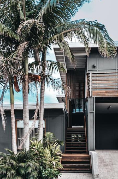 BAY PROPERTIES . The Chill - Redcliffe Tourism 3