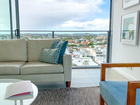 M&A Apartments - Redcliffe Tourism 6