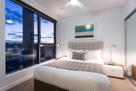 M&A Apartments - Redcliffe Tourism 4