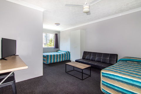 Burleigh Gold Coast Motel - Redcliffe Tourism 17