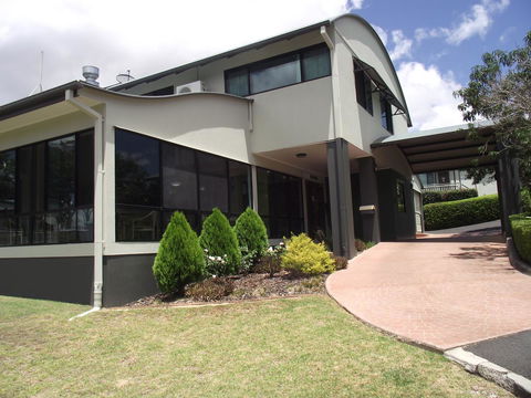 Eastgate On The Range Motel - Redcliffe Tourism 17