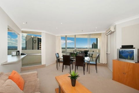 Focus Apartments - Redcliffe Tourism 15