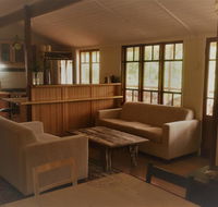 Boonah Cottage - Redcliffe Tourism