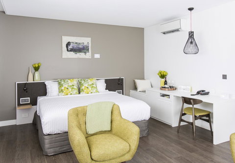 The Kingsford Brisbane Airport, Ascend Hotel Collection - Redcliffe Tourism 0