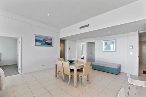 Akama Resort - Redcliffe Tourism 29