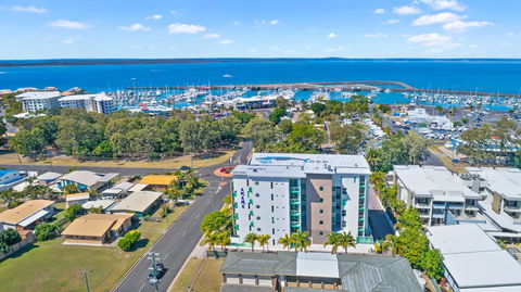 Akama Resort - Redcliffe Tourism 38