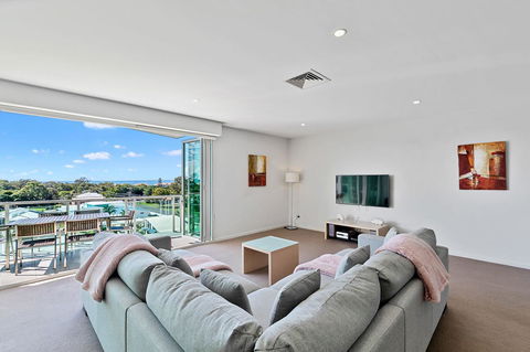 Akama Resort - Redcliffe Tourism 28
