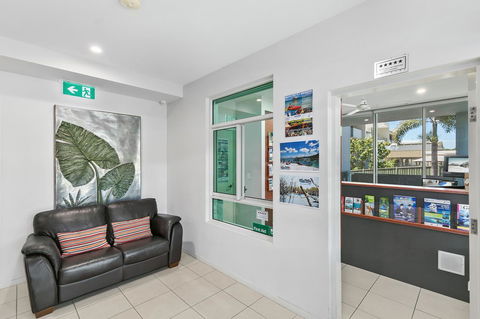 Akama Resort - Redcliffe Tourism 36