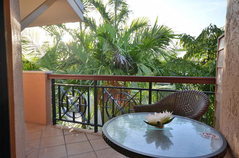 Martinique On Macrossan - Redcliffe Tourism 8