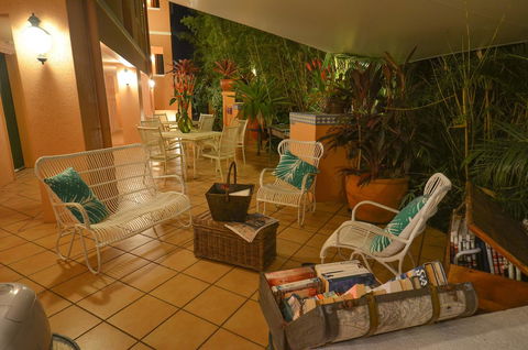 Martinique On Macrossan - Redcliffe Tourism 24