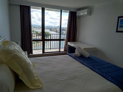 Silverton Apartment Resort Surfers Paradise - Redcliffe Tourism 6