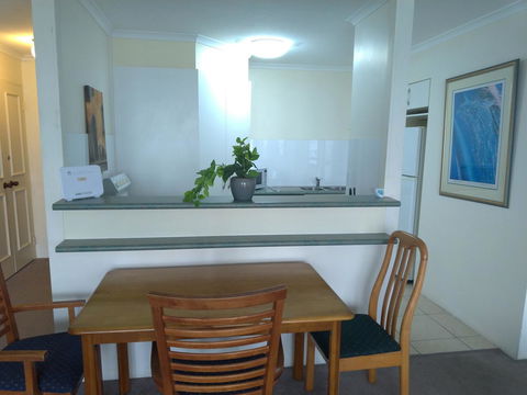 Silverton Apartment Resort Surfers Paradise - Redcliffe Tourism 24