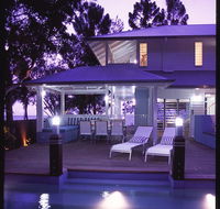 The Pines At Oak Beach - Redcliffe Tourism