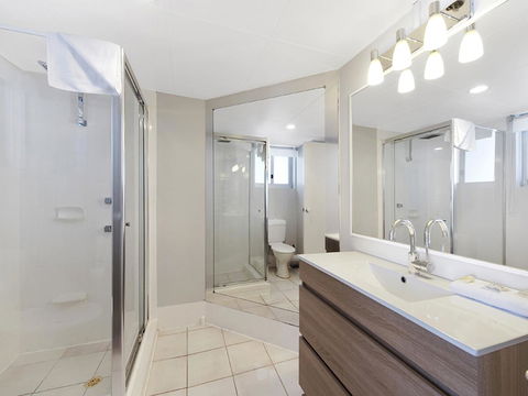 Surf 150 - Redcliffe Tourism 35