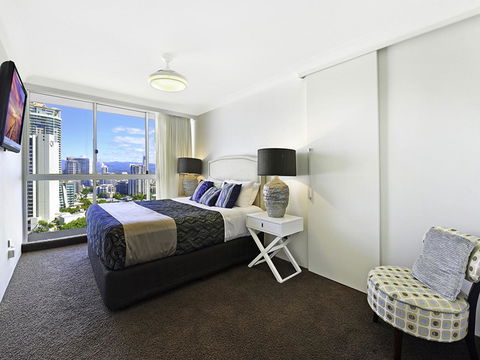 Surf 150 - Redcliffe Tourism 9