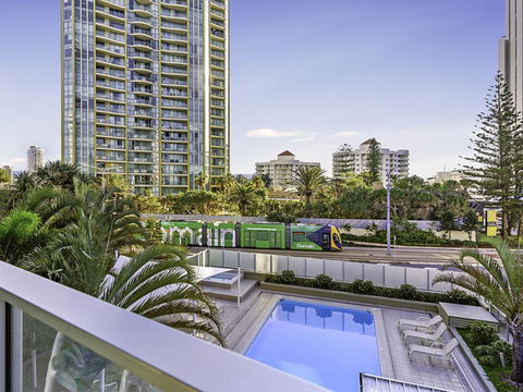 Surf 150 - Redcliffe Tourism 39