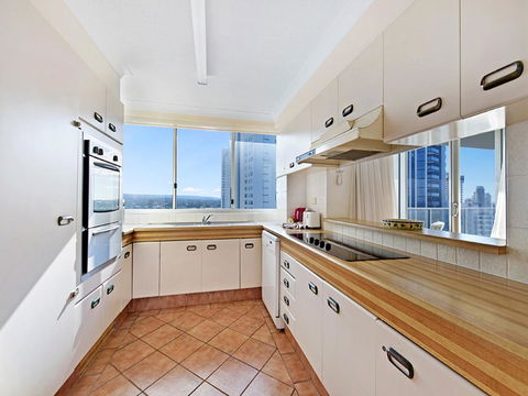 Surf 150 - Redcliffe Tourism 22