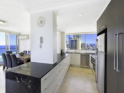 Surf 150 - Redcliffe Tourism 33