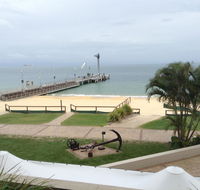 Beachfront Holiday Apartment to Rent for Short and Long Stays - Redcliffe Tourism