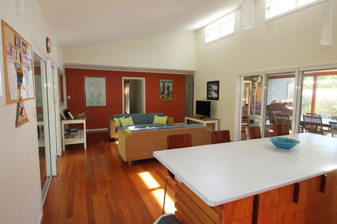 The Boarding House - Redcliffe Tourism 4