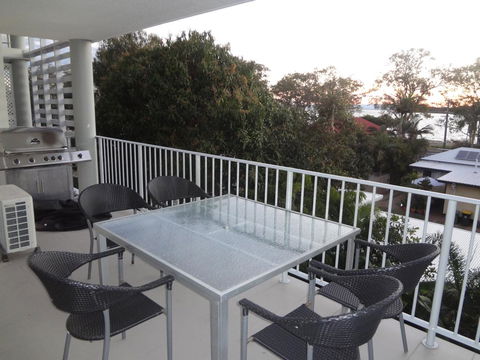 Keith's Sister - Redcliffe Tourism 32