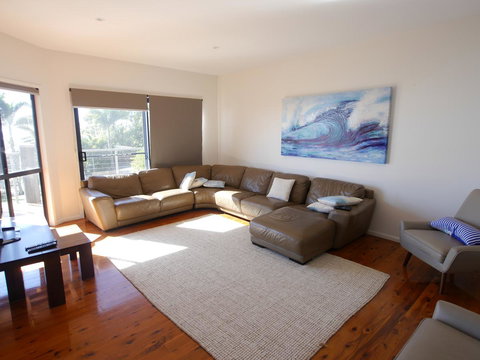 A Tequila Sunrise - Redcliffe Tourism 2