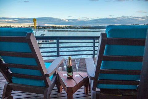 'Southwind' On Main Street - Redcliffe Tourism 3