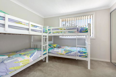 'Tween Bays', Ocean Beach Road, 3/39 - Redcliffe Tourism 3