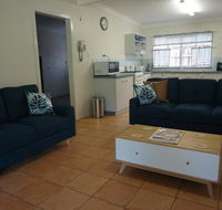 11 Bomburra Court - Rainbow Beach Comfortable Beach House Plenty of boat parking - Redcliffe Tourism