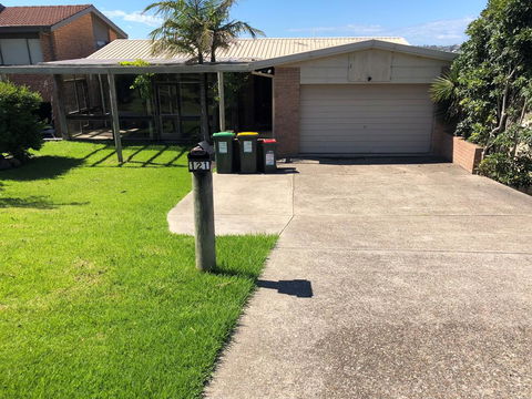 121 Montague Avenue, Kianga - Redcliffe Tourism 0