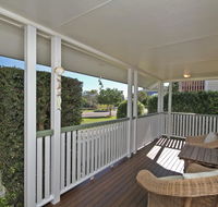 16 Beachway Pde Marcoola Linen Incl WiFi Pet Friendly A/Cond. 500 BOND - Redcliffe Tourism