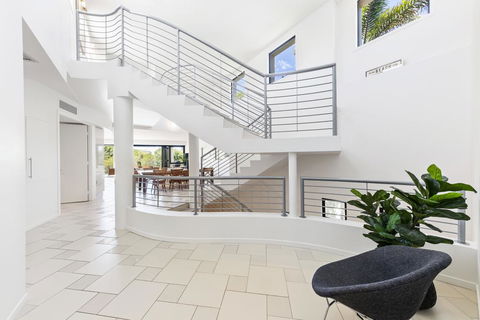19 Ross Crescent - Redcliffe Tourism 3