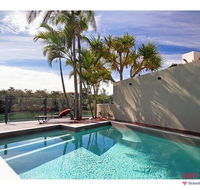 19 Witta Circle - Redcliffe Tourism