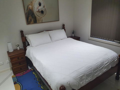 2 BDR Sea View Guest House - Redcliffe Tourism 1