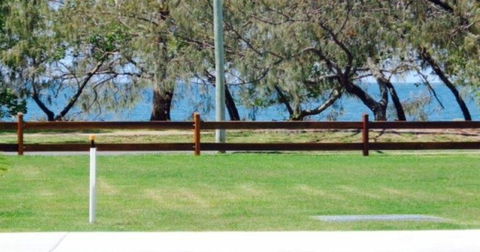 2 BDR Sea View Guest House - Redcliffe Tourism 0