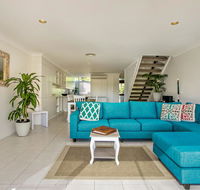 2 James Cook Apartments - Redcliffe Tourism
