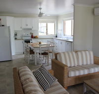 2/51 Carlo Road - Rainbow Beach - Redcliffe Tourism