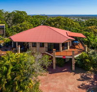 2/80 Cooloola Drive - Comfortable and cosy unit enjoying ocean views and views to Fraser Island - Redcliffe Tourism